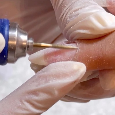 Russian Cleaning Without Colour (Manicure)