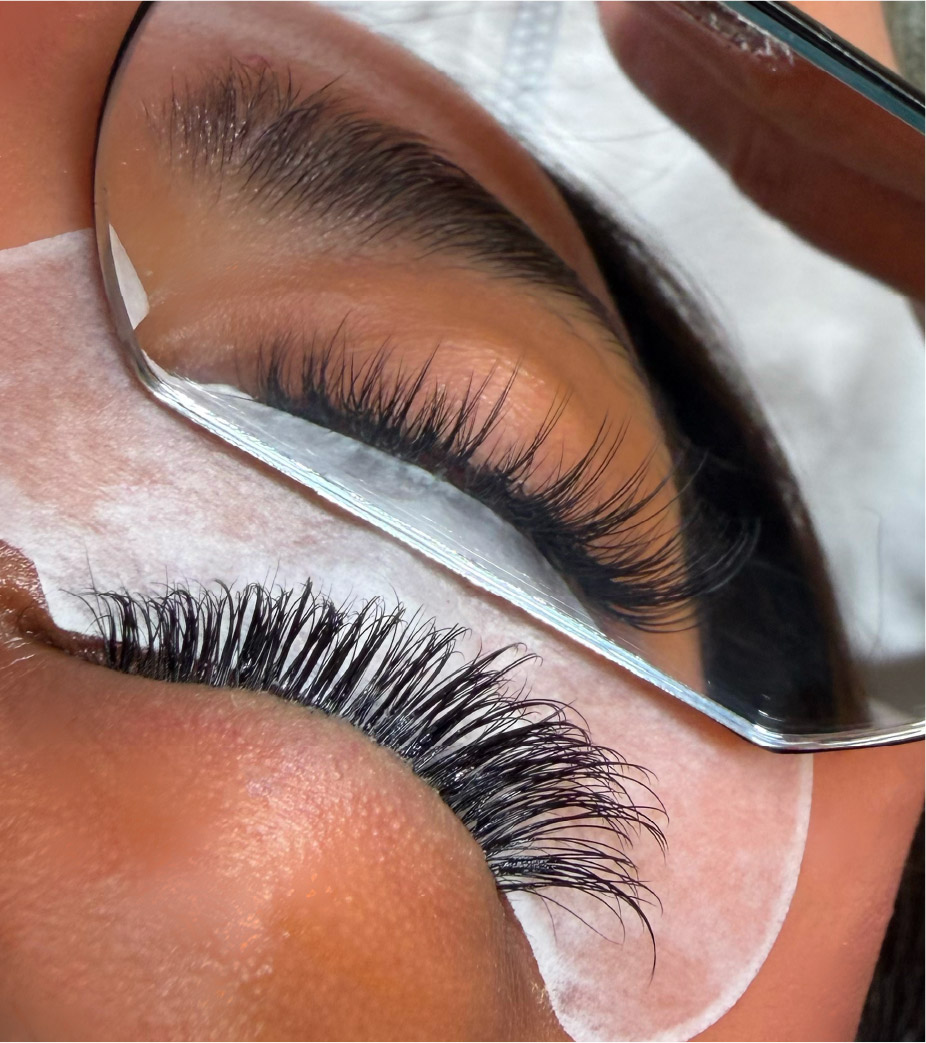 Lash Extensions Removal 